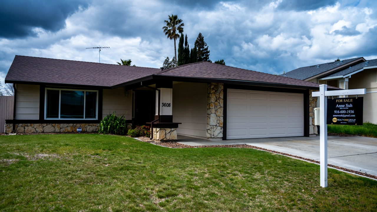 California home construction hits 13-year high. It’s not enough to slow skyrocketing prices