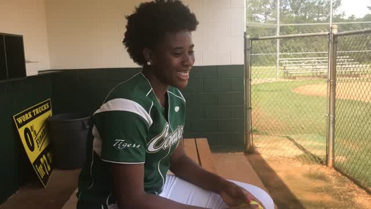 What pressure? Hemingway finds no issue in following siblings’ legacy of excellence