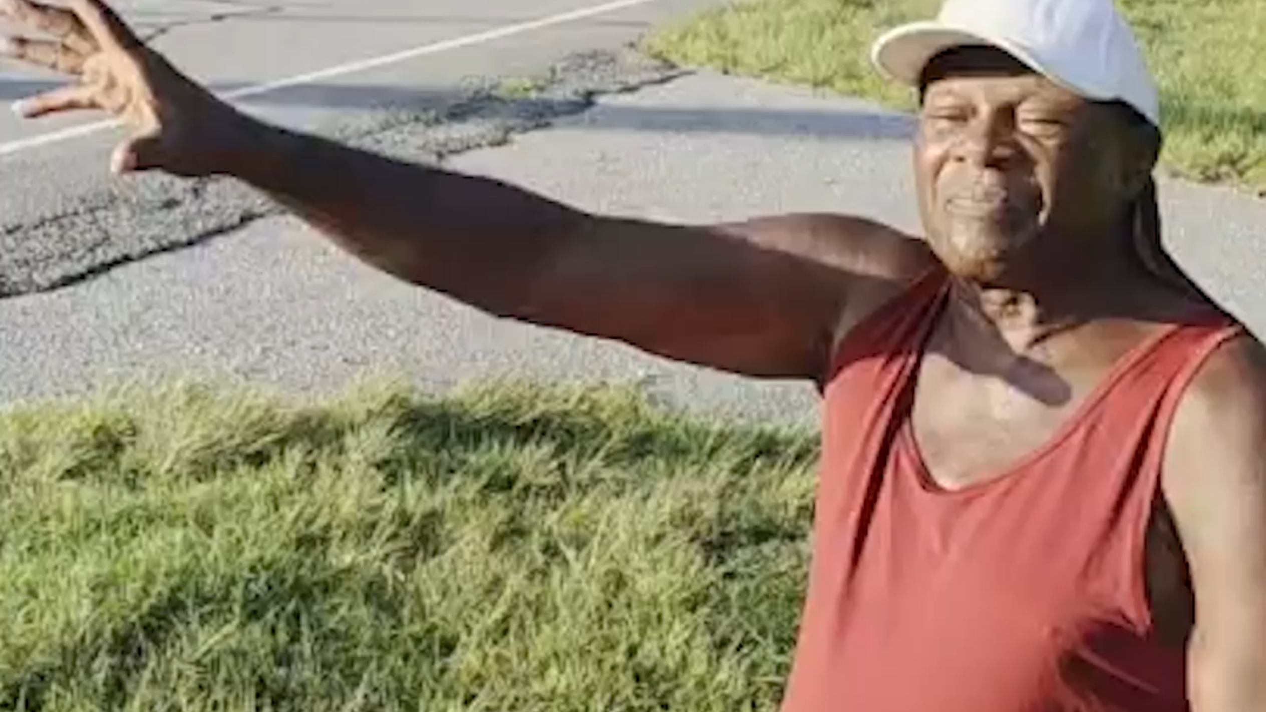 SC man greets passing motorists with a wave. Here's why