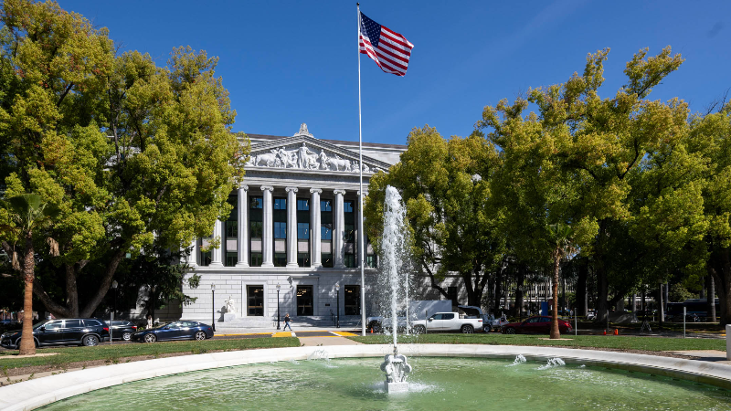 Tour the renovated Jesse M. Unruh building