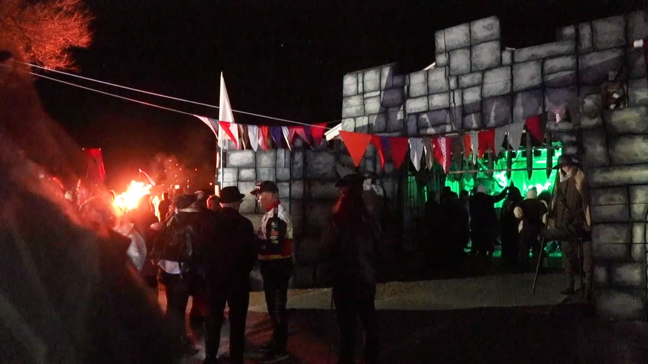 A year of planning, a dungeon, 120 skulls: Eagle woman hosts ‘epic’ Halloween party
