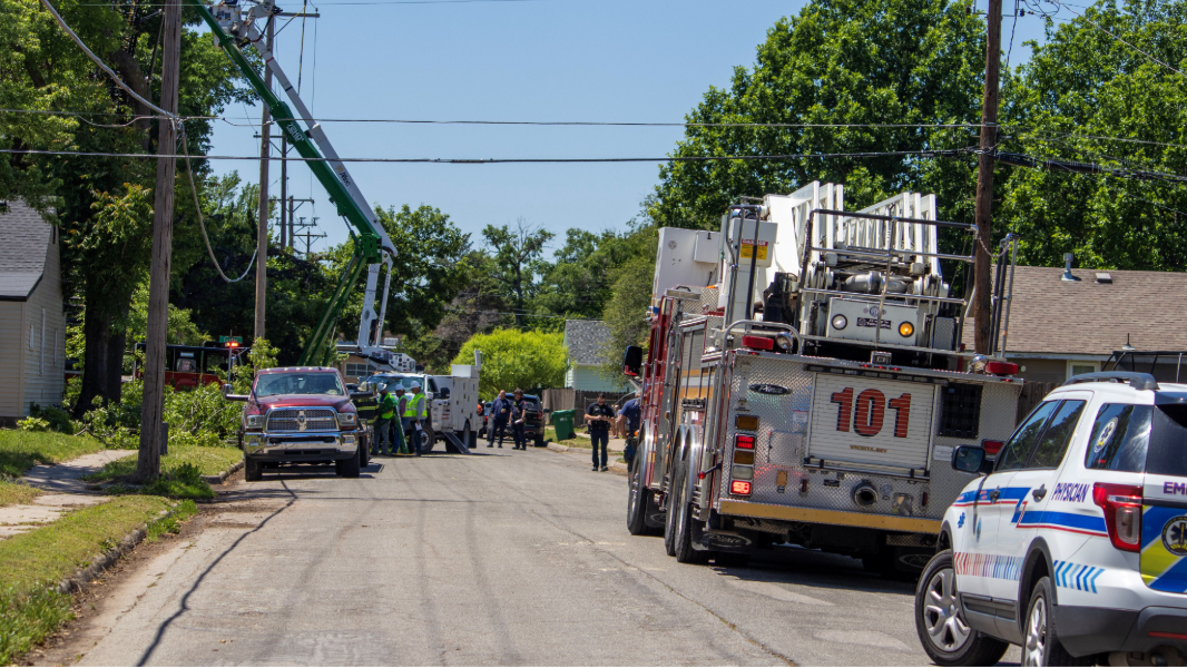 Man taken to hospital after being shocked while trimming trees (Video ...