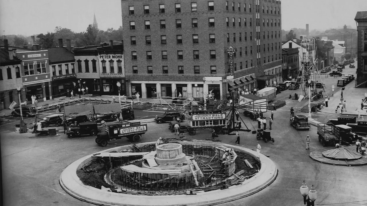 How many people died after crashing into Belleville’s Veterans Memorial Fountain?