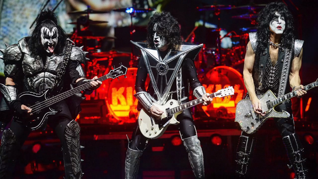 What was your favorite concert in Fresno in 2019? Does it stack up to our list? Vote now