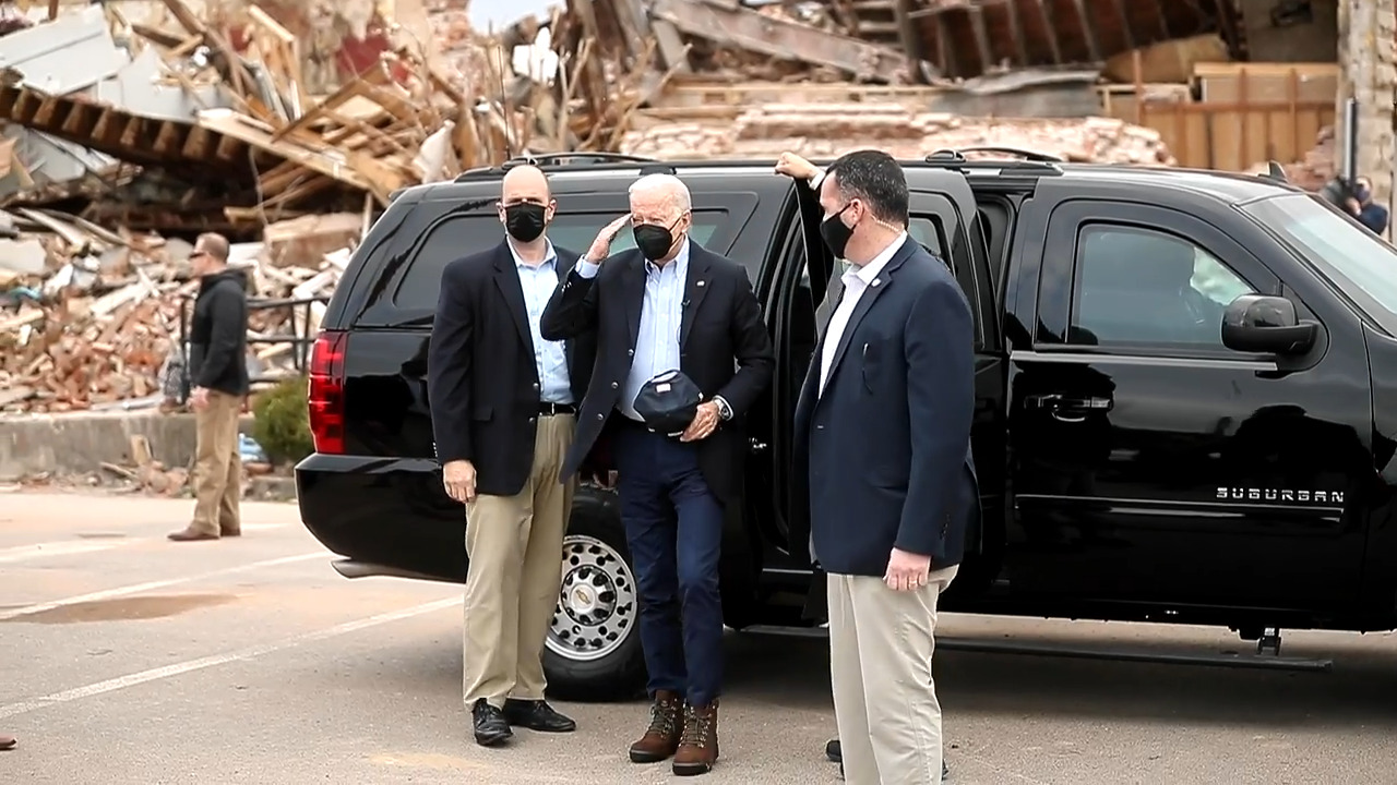 President Biden arrives in Mayfield, Ky. to survey tornado damage
