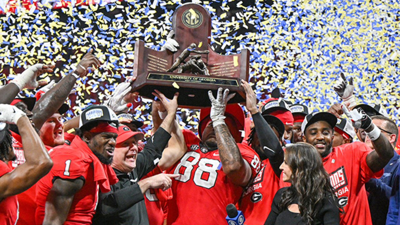 Photos: Georgia defeats LSU 50-30 in SEC Championship
