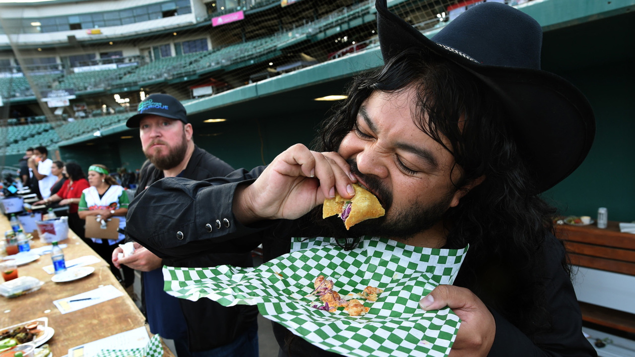 Thousands hit downtown Fresno for the return of Taco Truck Throwdown. Here’s what you missed