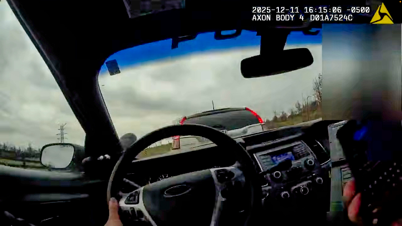 Lexington police officer crashes while texting and driving, resigns