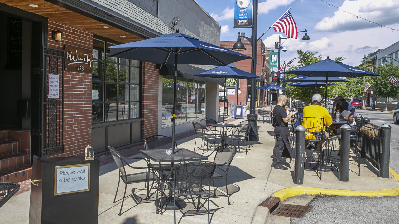 The Wine Tap in Belleville is being cautious as Illinois enters Phase 4 of coronavirus recovery