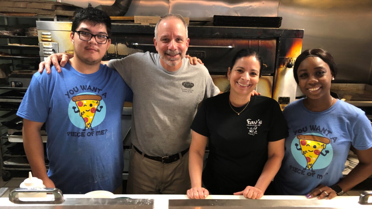 Fav’s Italian Cucina marks 20 years of serving pizza and more in downtown Bradenton