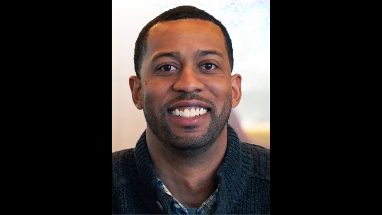 Looking to replace Mike Bost in East St. Louis, Democrat says he would focus on the city