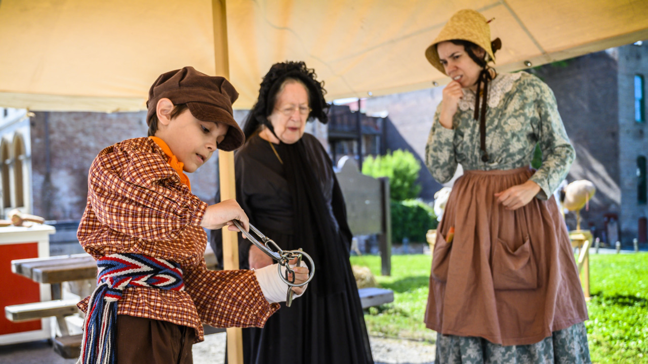 Watch kids and adults experience first Waterfront Days in Old Sacramento