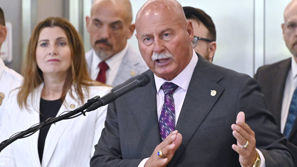 Dyer on who he supports for governor