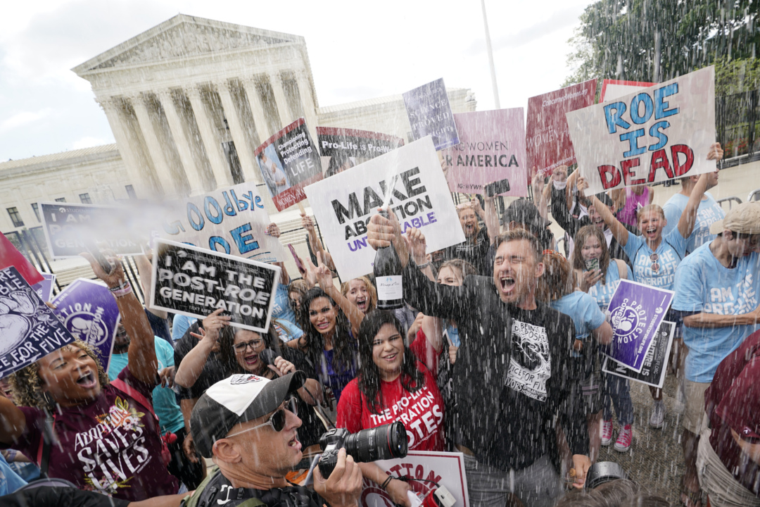 Watch: Crowds react as Supreme Court overturns Roe v. Wade