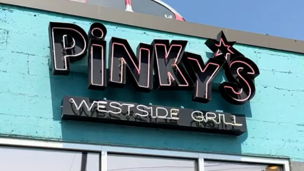Pinky’s Westside Grill serves up massive hot dogs, burgers and Guy Fieri favorites