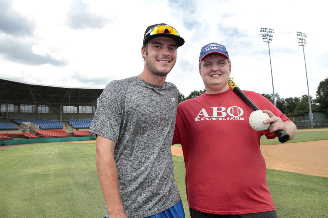 Alternative Baseball expands to Columbus, coached by a Little League world champion