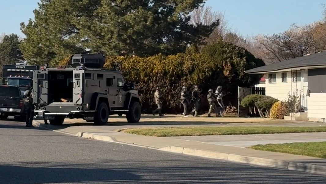Students locked in all day during SWAT standoff near Richland elementary