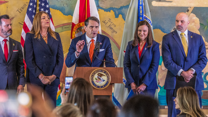 The U.S. announces the indictment of Raul Castro in Miami