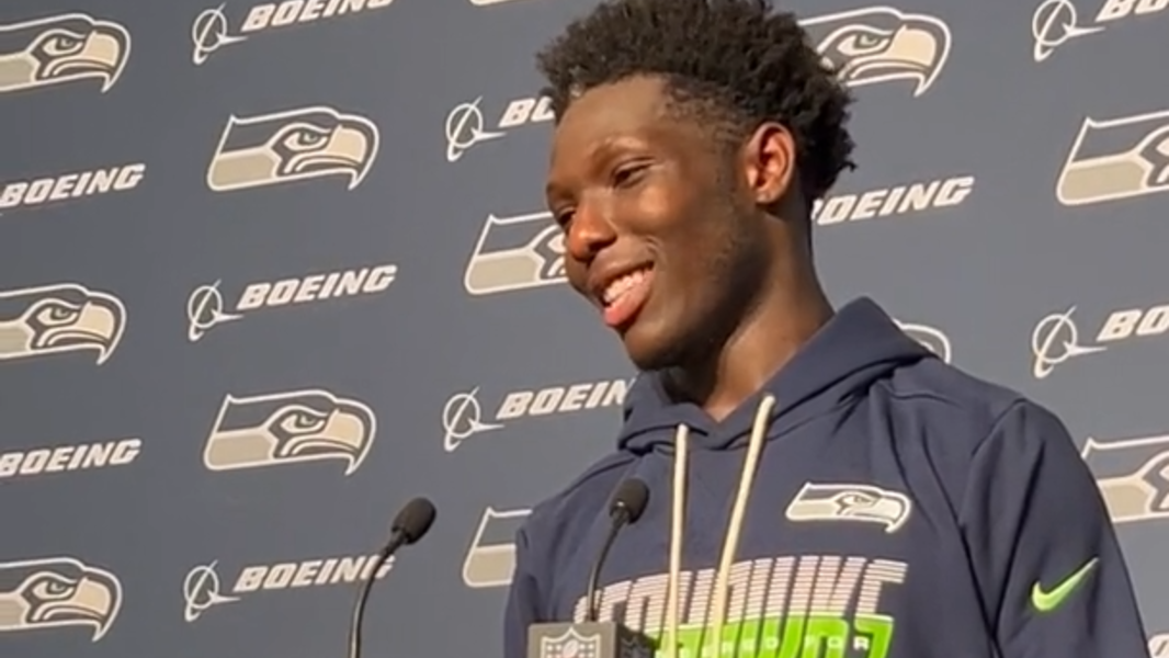 AJ Finley year removed from a torn ACL, triumphant return to Seahawks fan-fest practice at Lumen Field