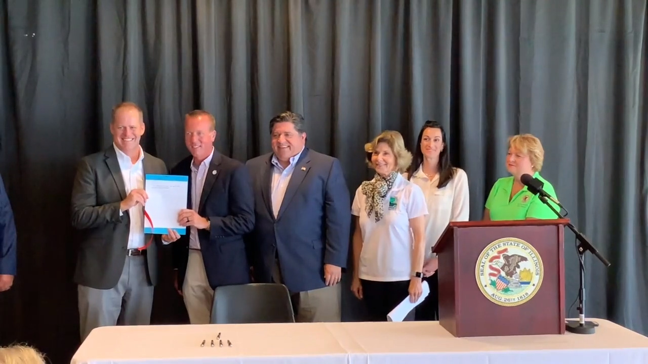 Illinois Governor Pritzker signs youth hunting legislation | Belleville ...