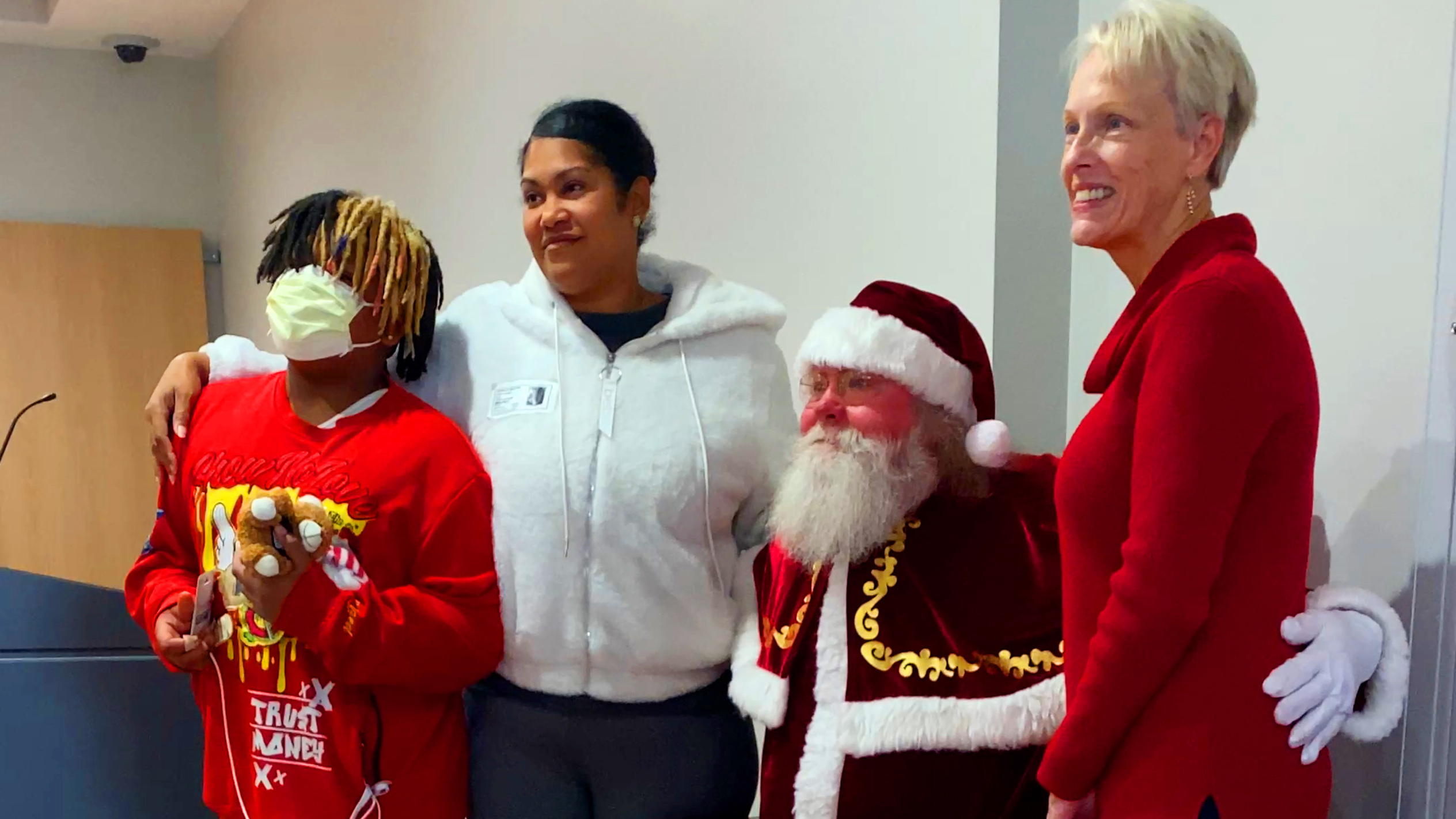 'It's been 25 great years.' Meet local philanthropist who brings gifts, smiles to children in hospital