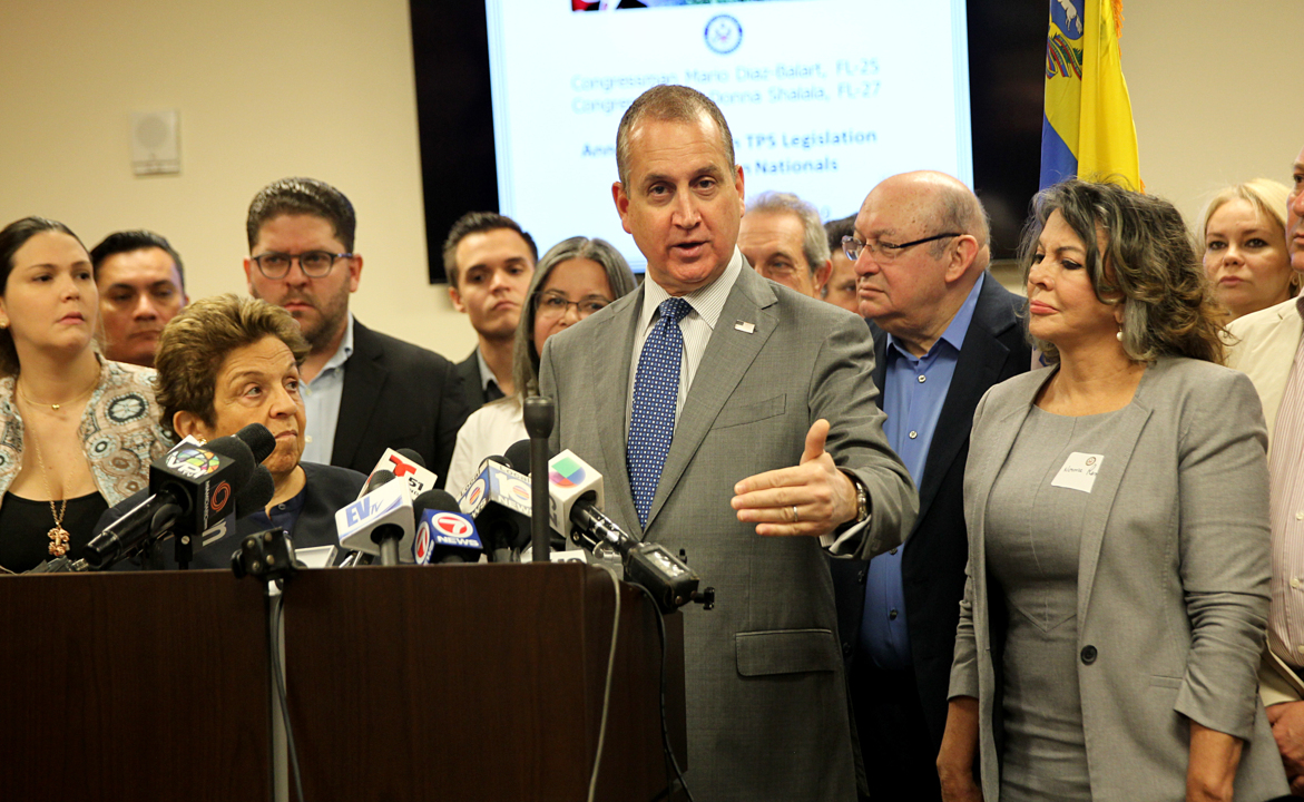 White House is weighing TPS for Venezuelans