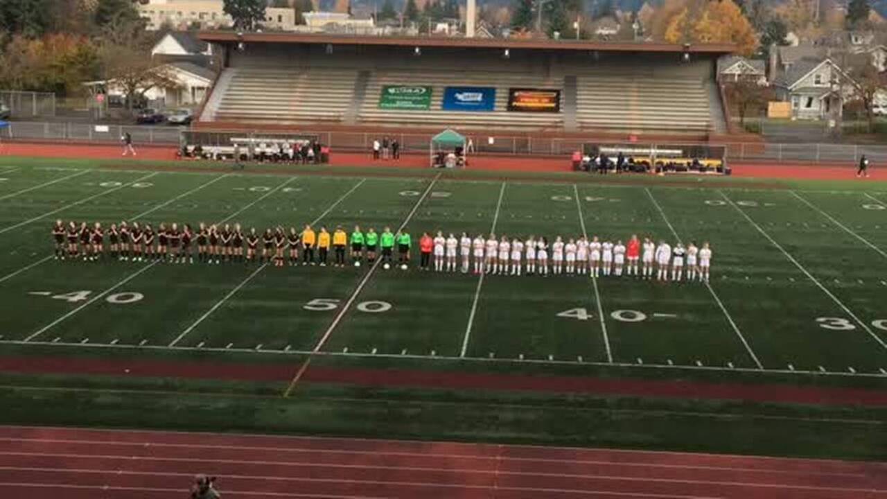 Kamiakin soccer rallies to shut out Bellevue, finish third in state