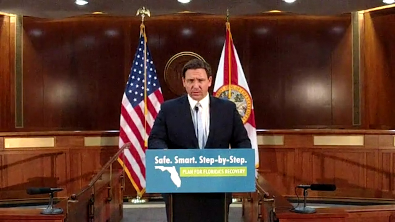 Florida and its teachers union head to mediation over reopening schools under COVID-19