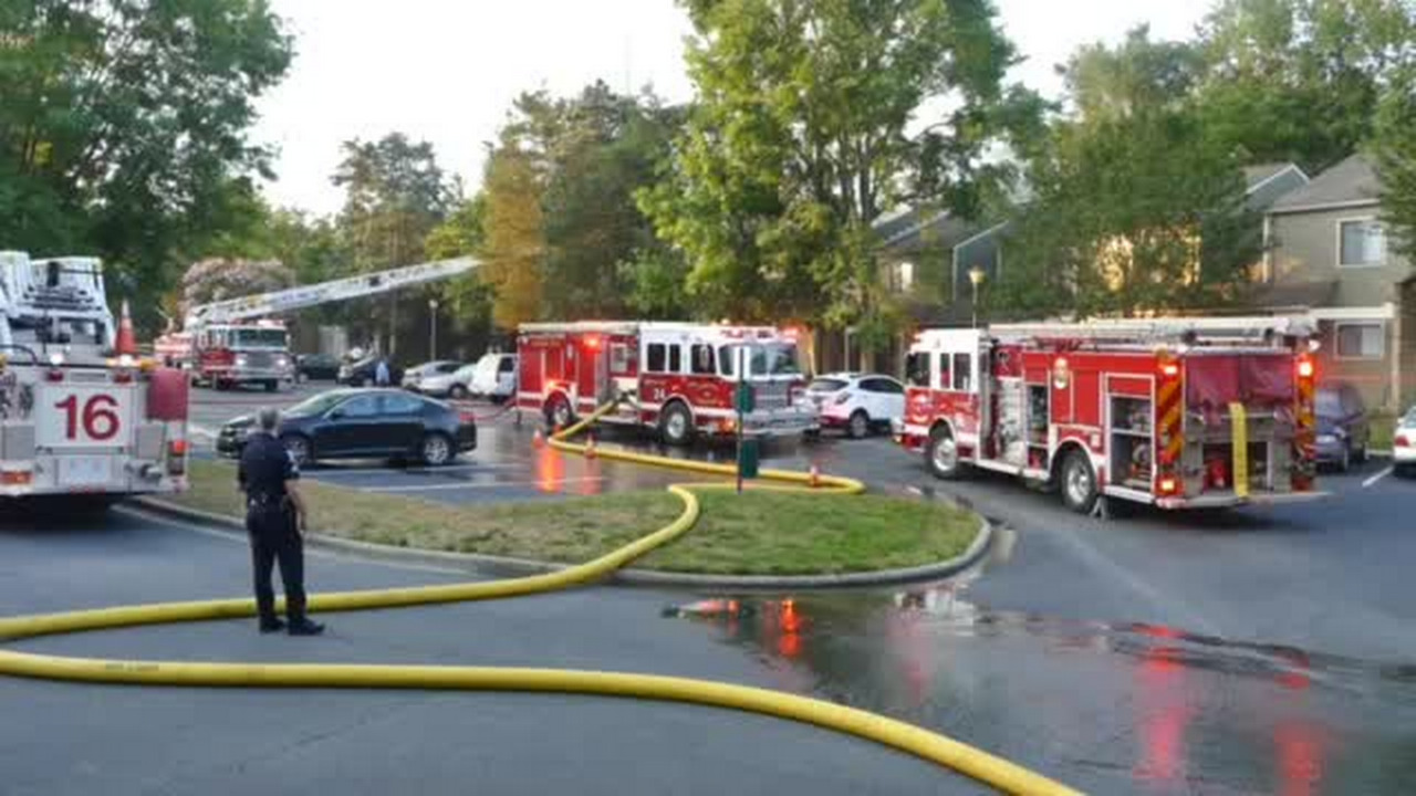 Two alarm apartment fire on Carmel Road (Video) | Charlotte Observer