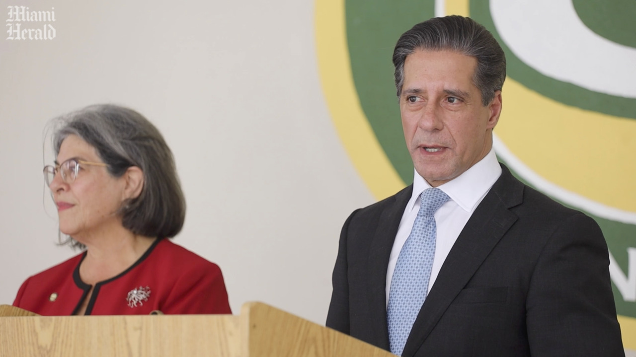 Miami-Dade Schools to vaccinate employees, students 12 and up at these three schools