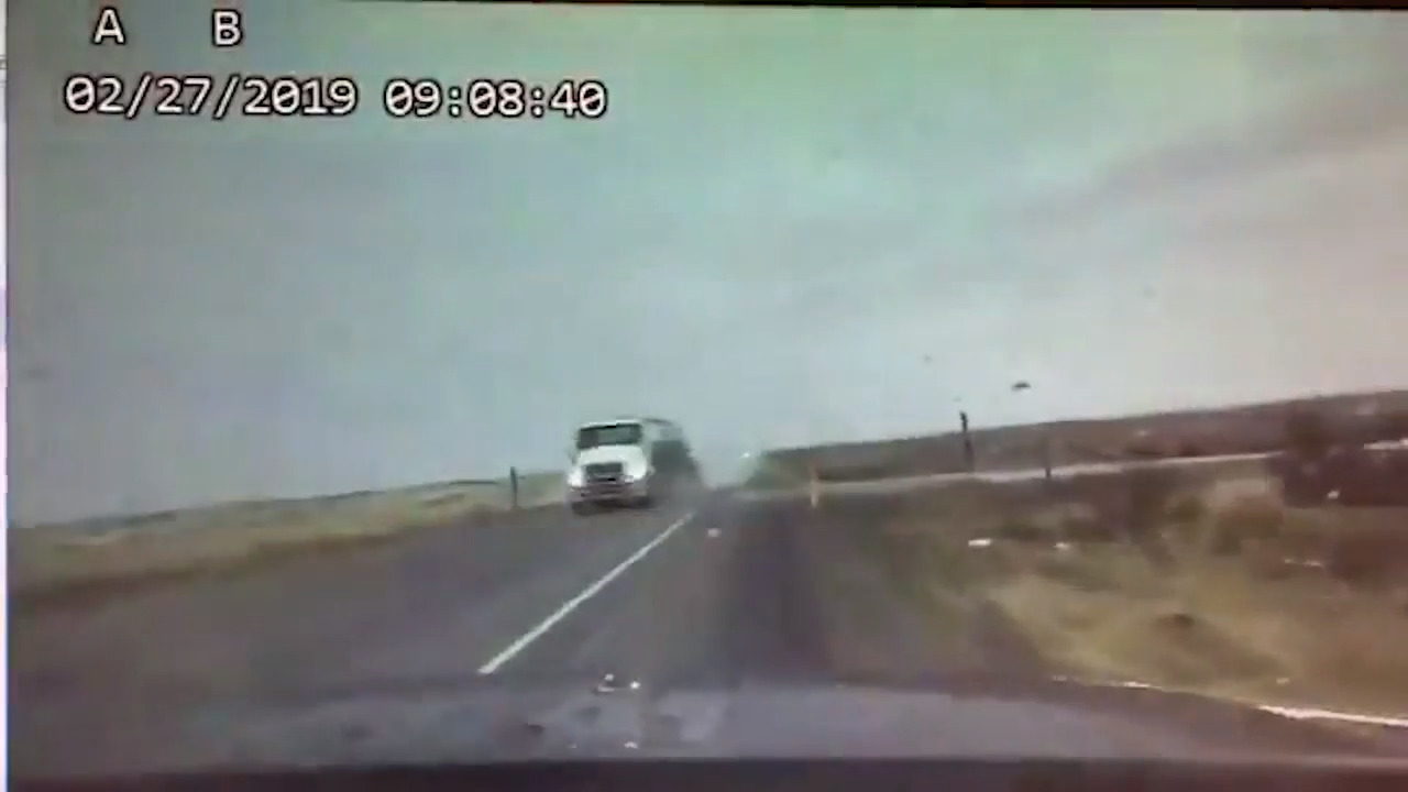 Trooper avoids head-on crash