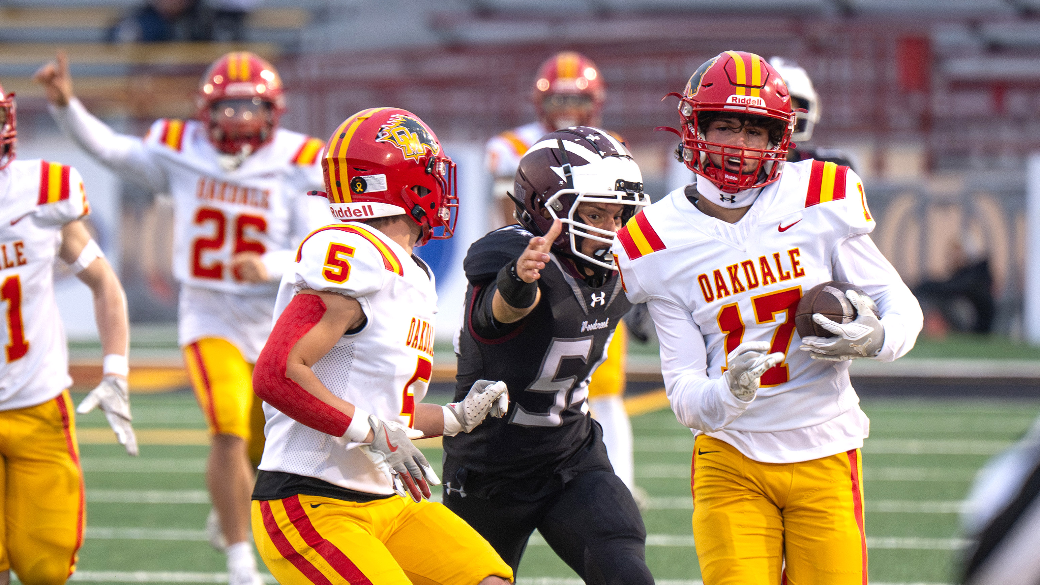 Watch highlights from Oakdale's loss in the Sac-Joaquin Section Division III championship