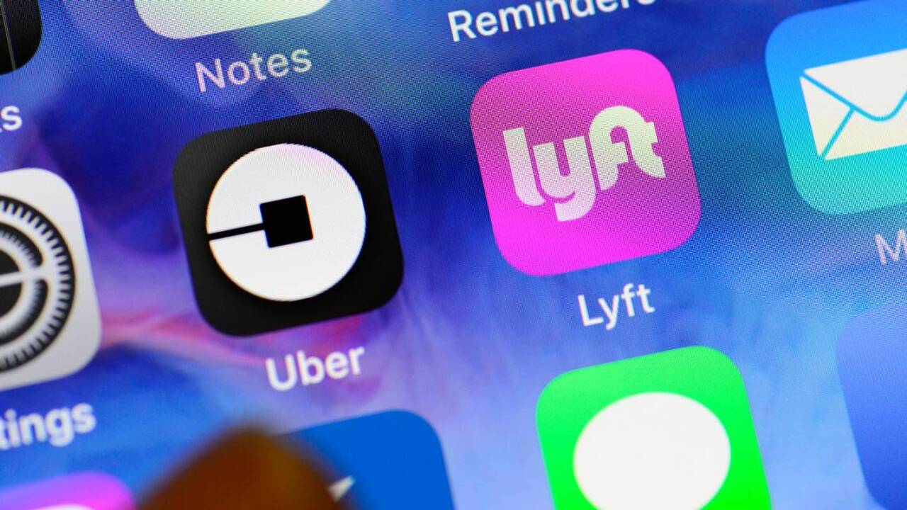 Uber and Lyft riders share their safety tips for ride-sharing
