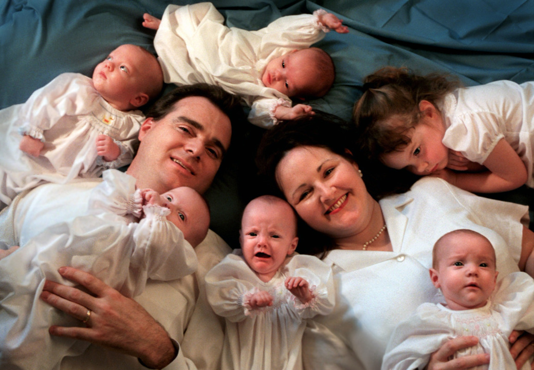 North Carolina quintuplets turning 18 despite doctors warning parents they may not survive