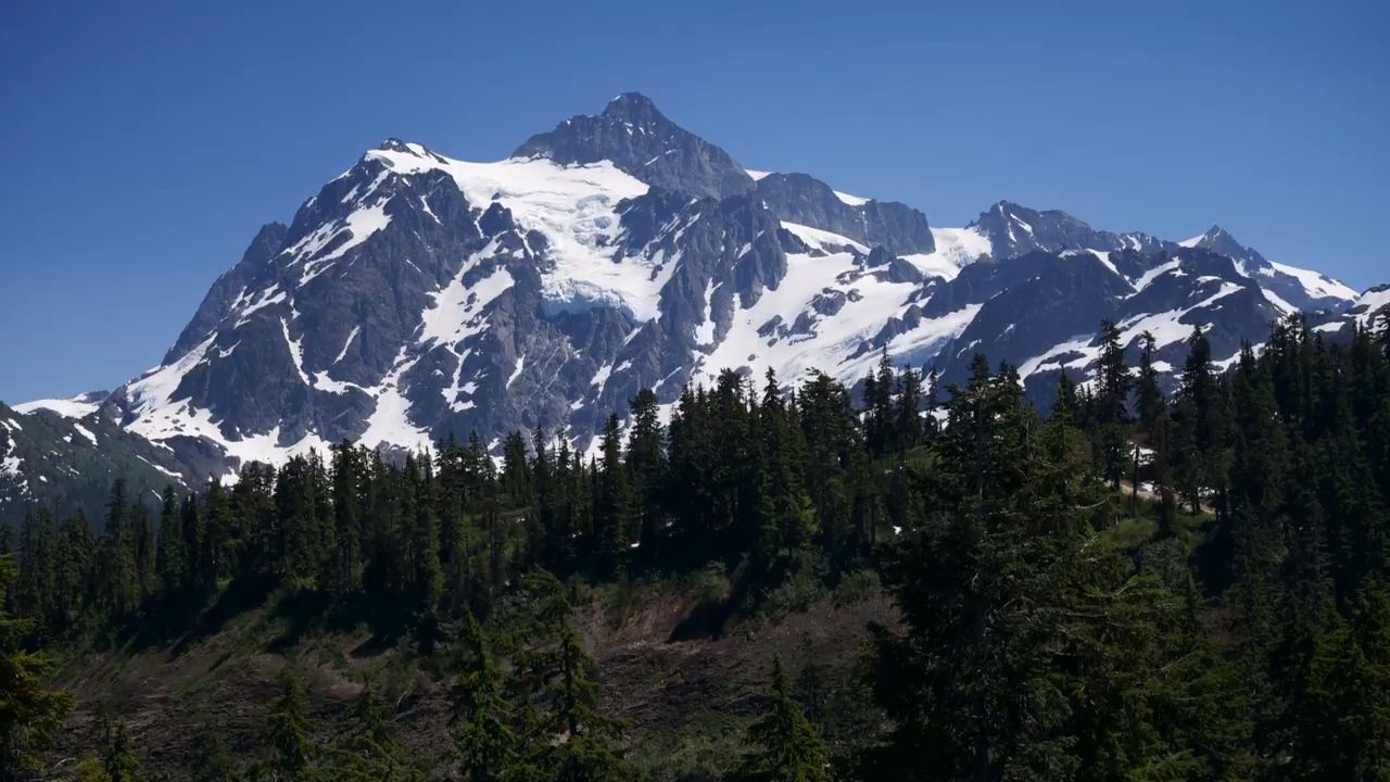 Here’s why the Mount Baker-Snoqualmie National Forest is so popular