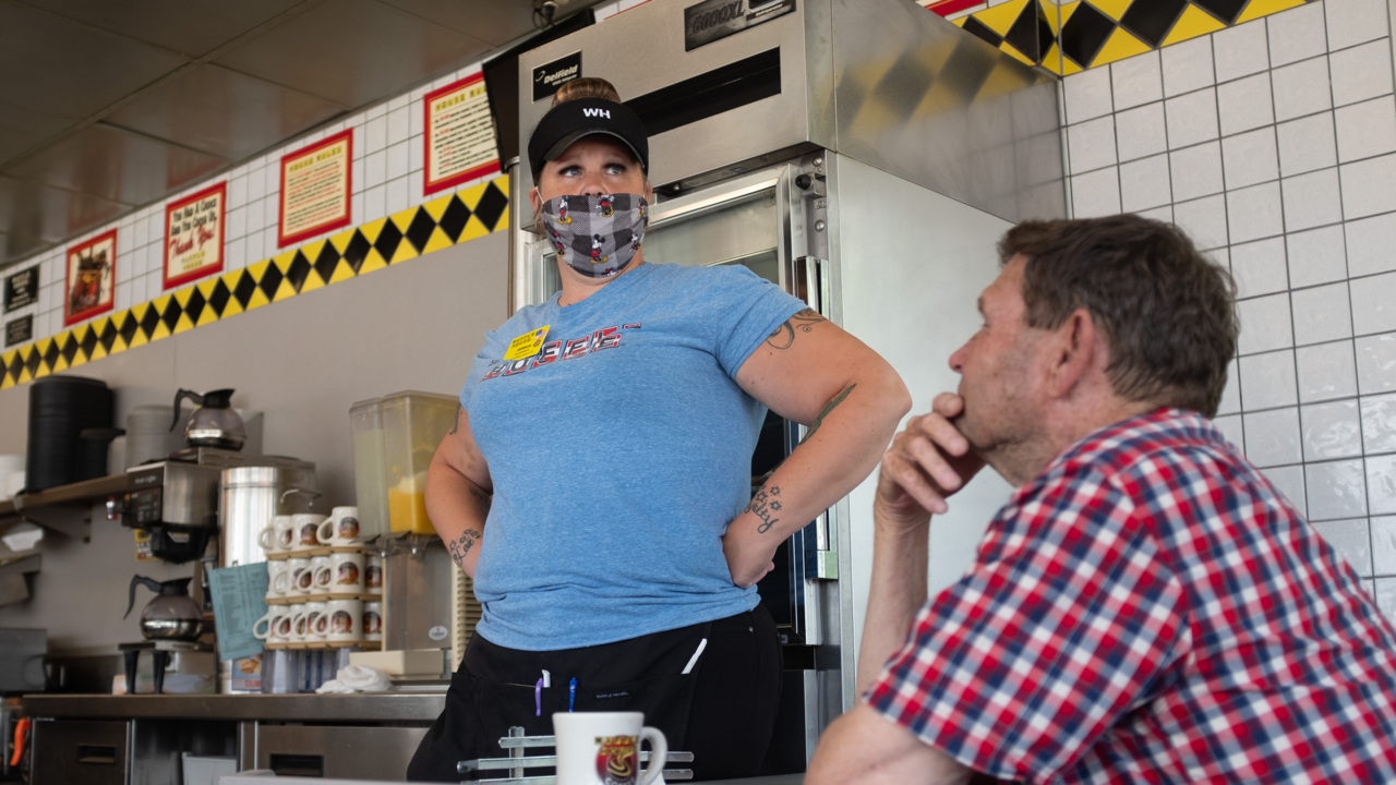 Ready to go back: Unemployment checks do not cover missing customers for Aynor waitress