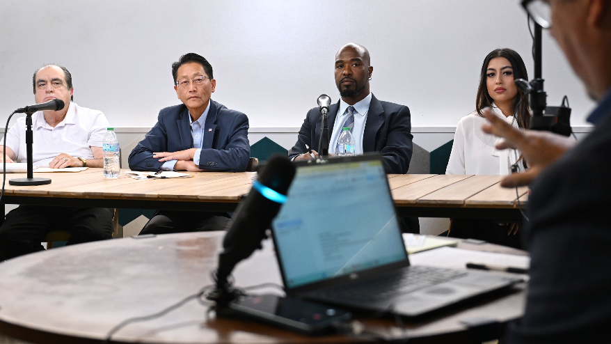 Fresno City Council District 5 candidates pitch themselves to voters (video)