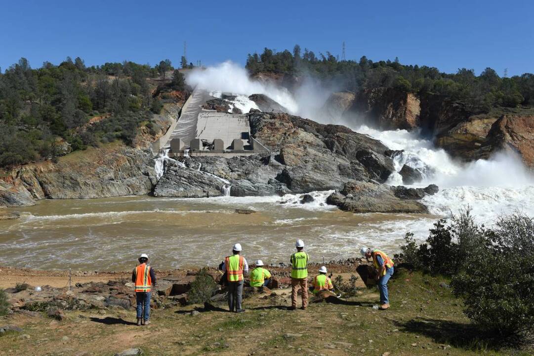 Oroville Dam secrecy helps further erode trust for big state projects