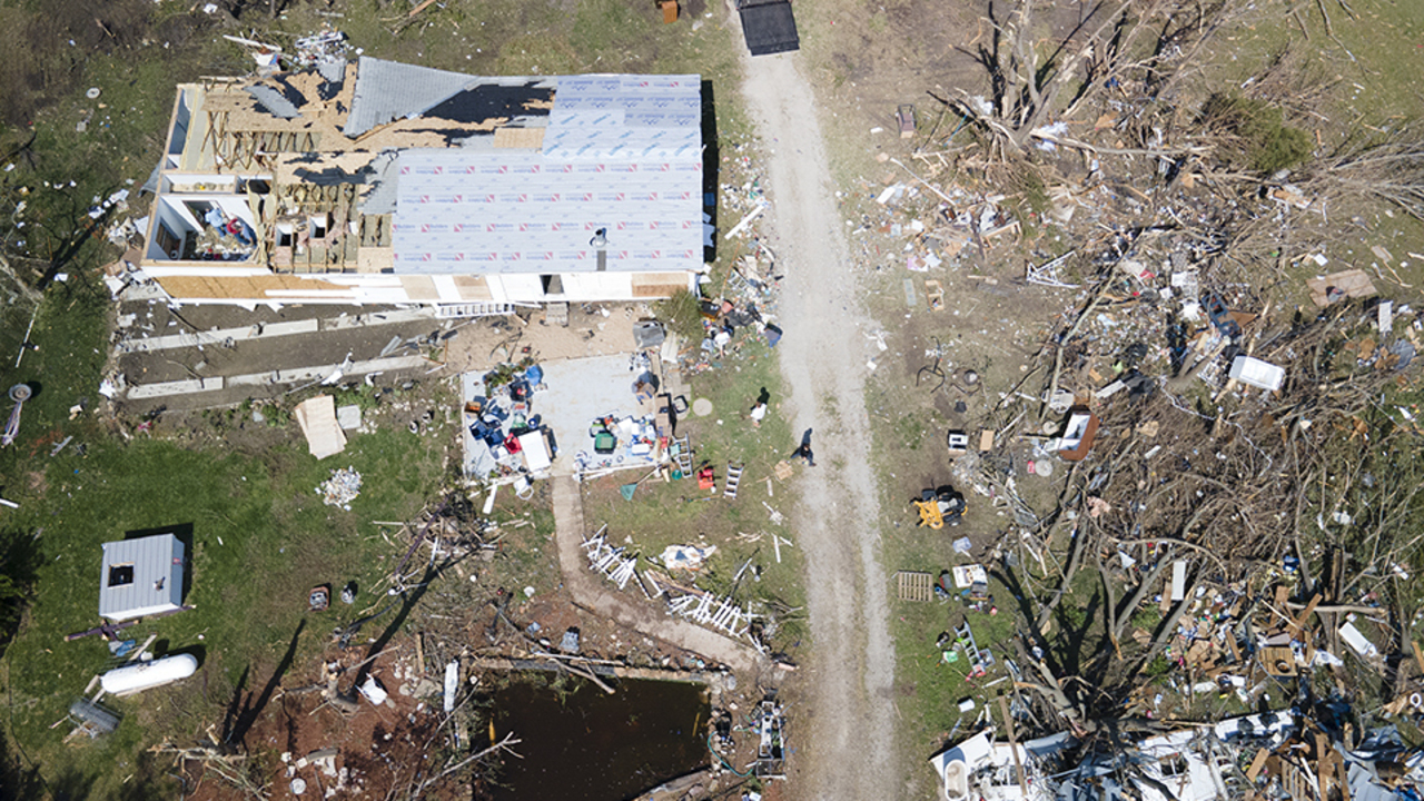 Drone footage of where Andover tornado first touched down in south-central Kansas