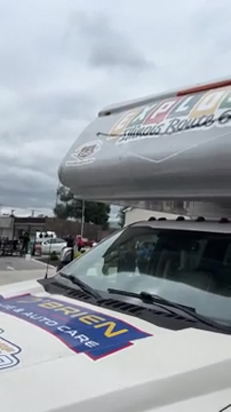 Route 66 Caravan Brings Classic Cars, Steak to Granite City