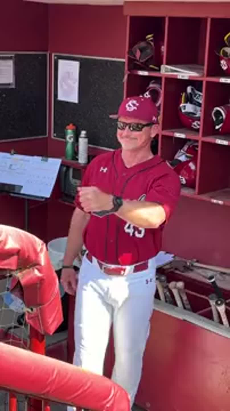 Monte Lee debuts as interim South Carolina baseball coach