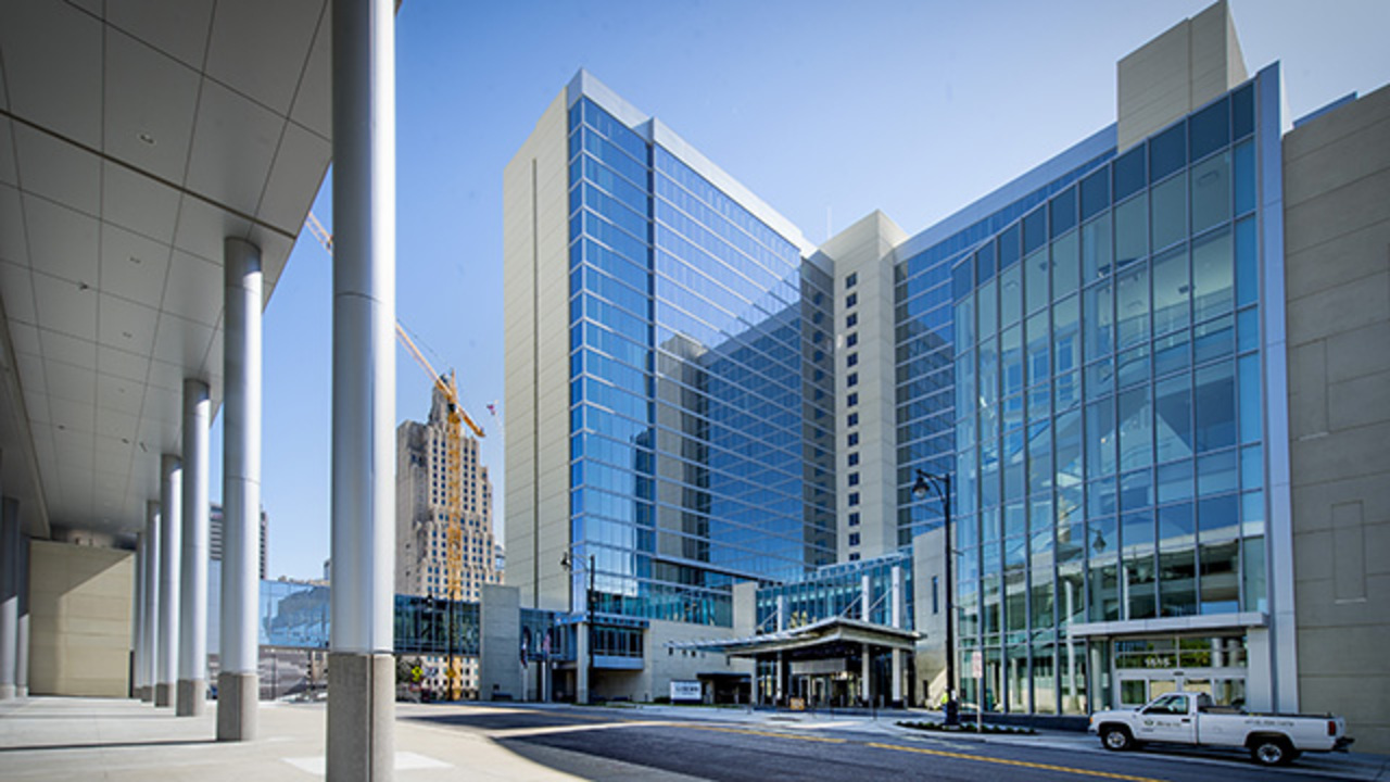 With safety measures in place, Loews Kansas City Hotel will open Monday