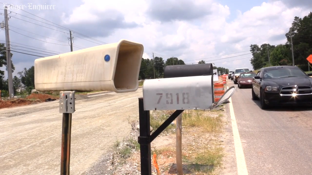 Family fears for safety after mailbox lands in middle of Veterans Parkway  project