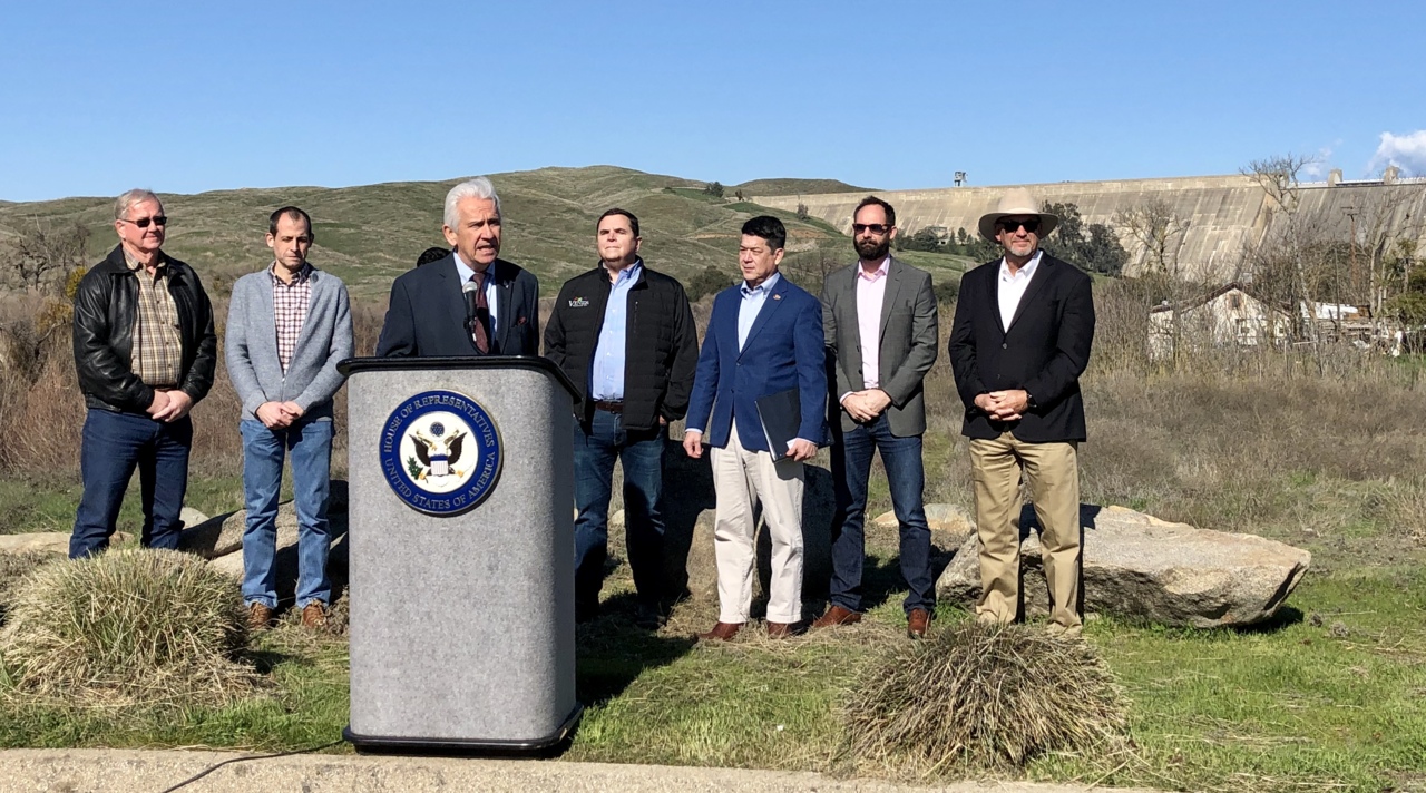California canals damaged by sinking soil, groundwater pumping. New bills aim to help