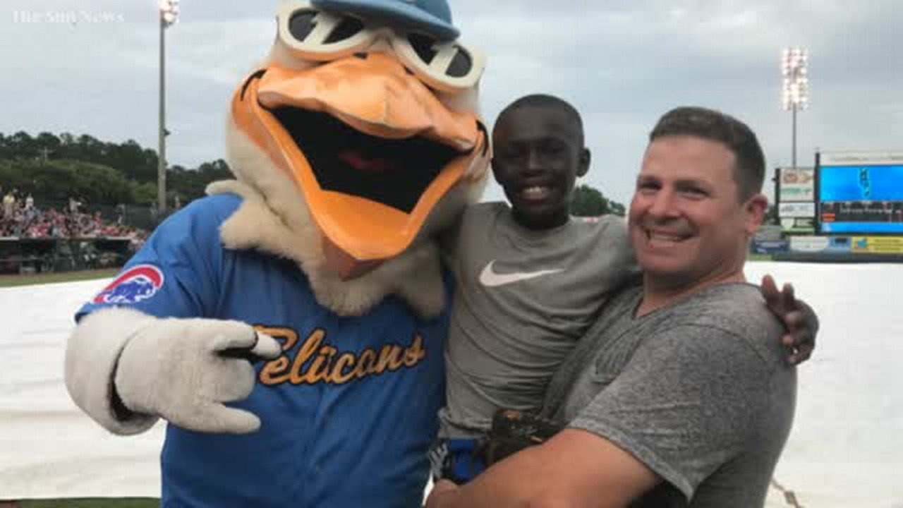 Pelicans offer 9-year-old without legs opportunity to live out baseball dreams