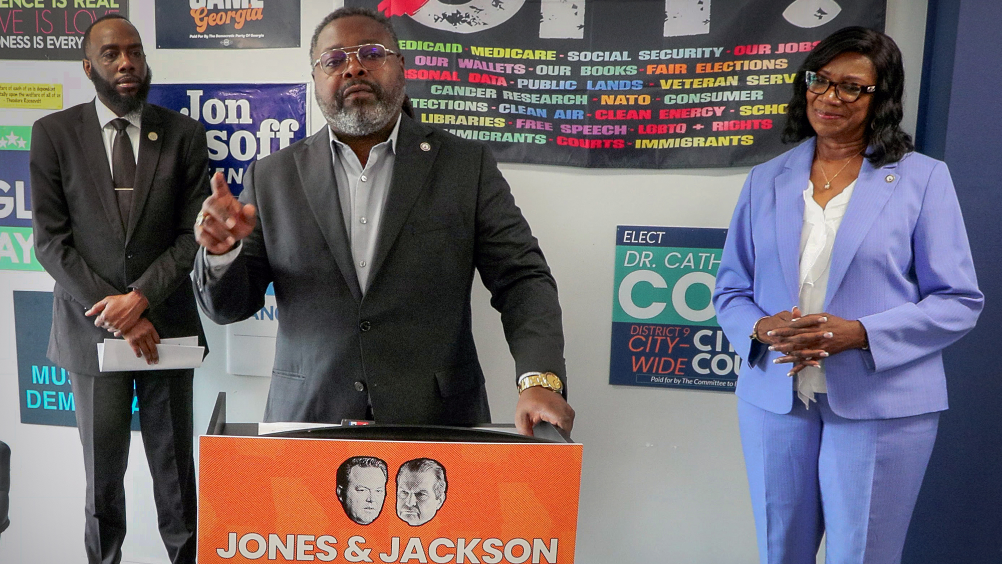 'I don't recognize this America.' Columbus Democrats go on the offensive in Georgia's gubernatorial race