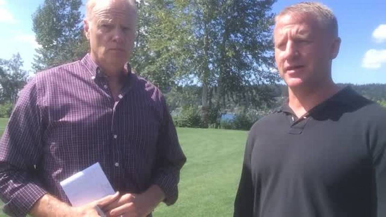 Gregg Bell, Dave Boling detail intensity, fighting at Seahawks practices