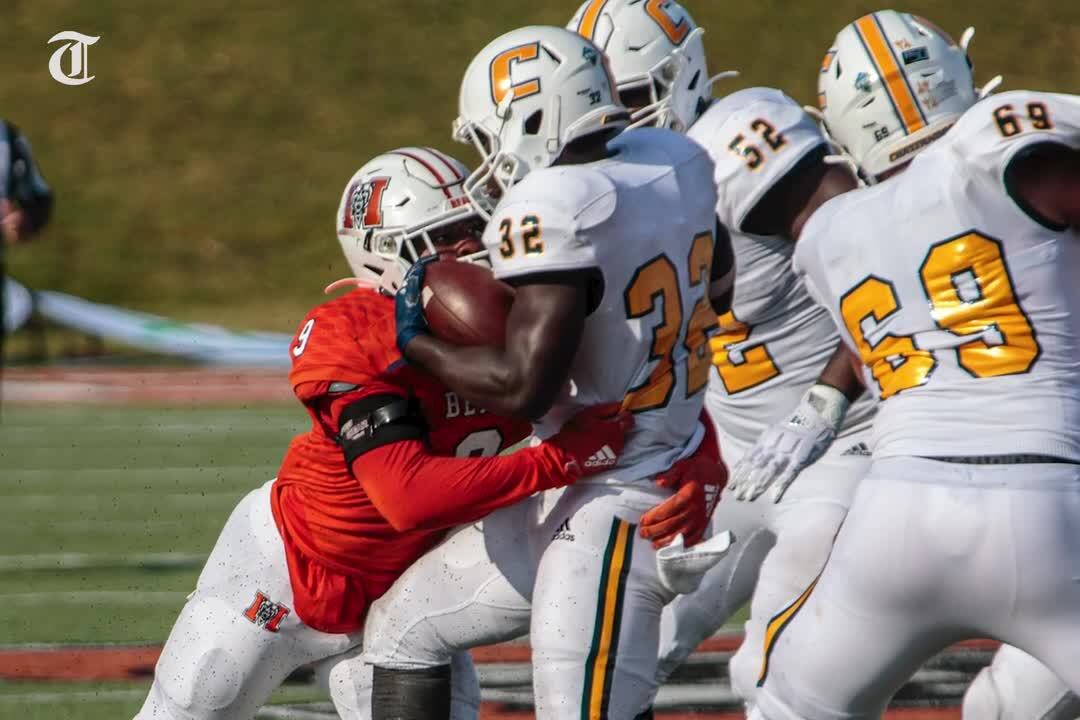 Our favorite photos from Mercer Bears-Chattanooga Mocs football game