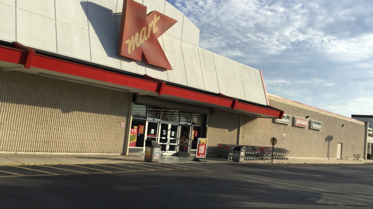 The last Kmart store in Bradenton is about to close