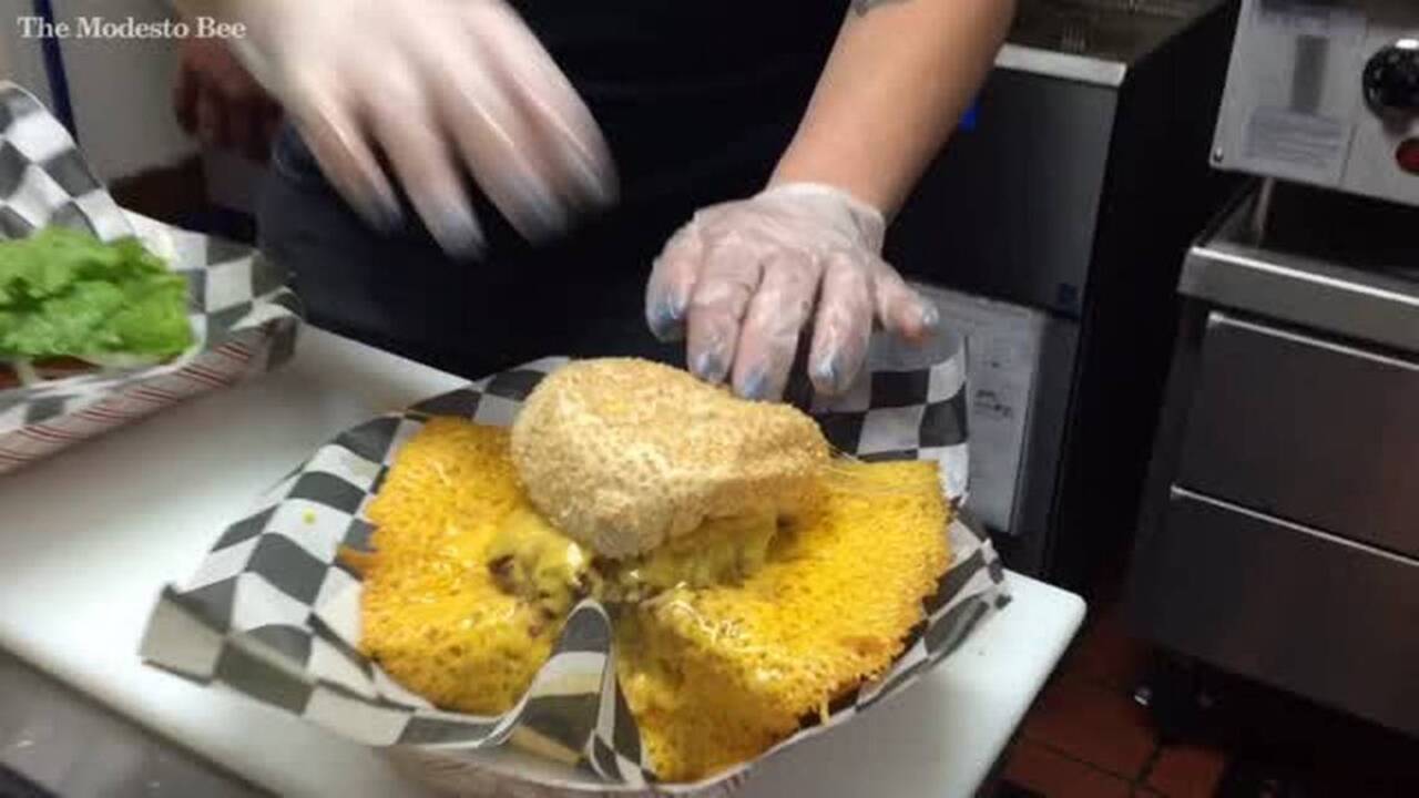 Squeeze Burgers in Sonora